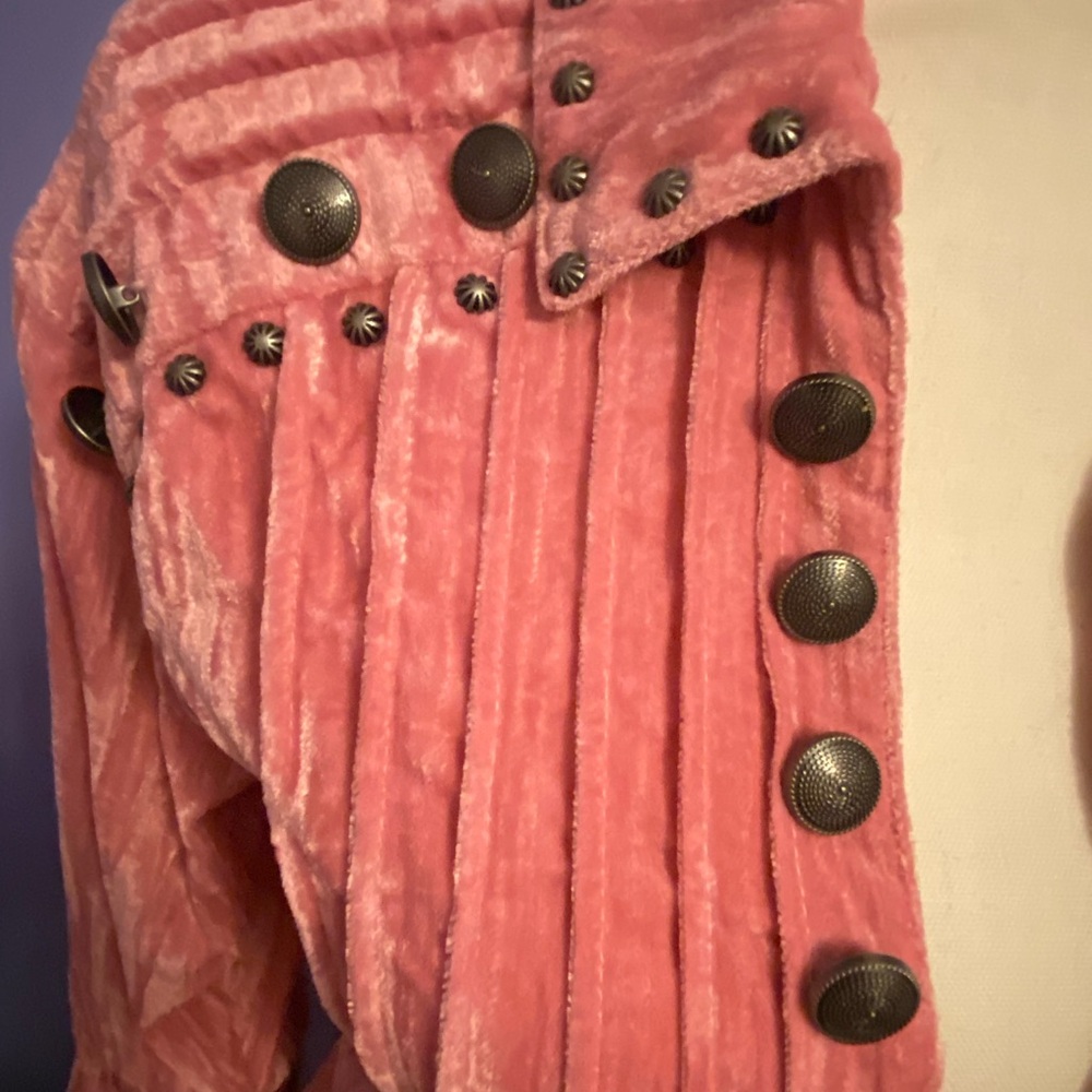NEW Double D STYLE Unbranded-Pink Crushed Velvet Concho Ladies Small Top Blouse - Picture 2 of 8